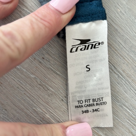 Crane Adjustable Sports Bra Size Small 34B-34c - Picture 3 of 4
